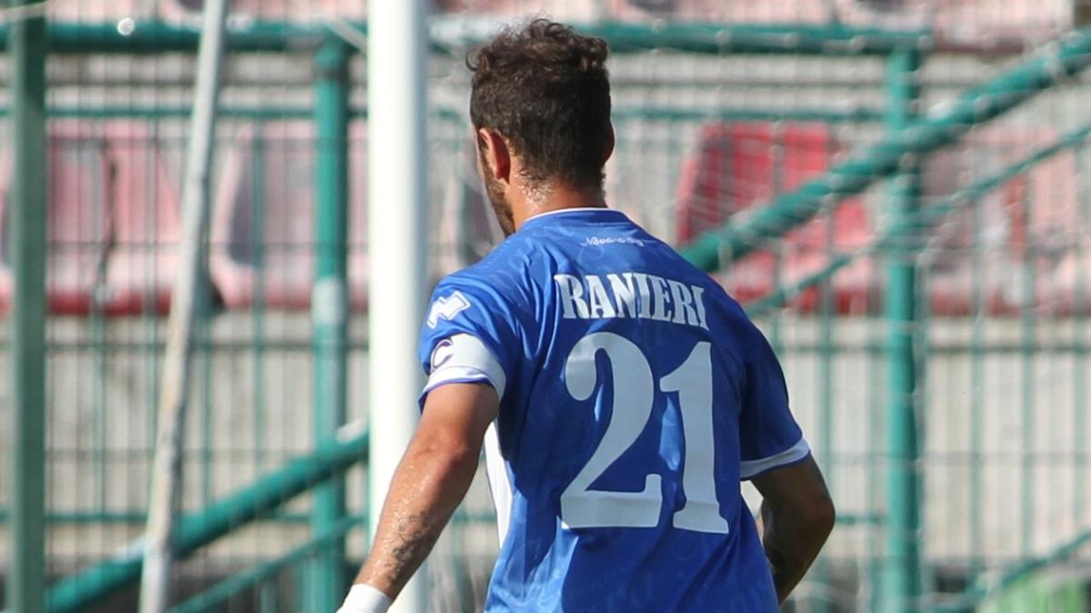 Novara, il capitano finisce ko. Rottura del crociato anteriore per Roberto Ranieri