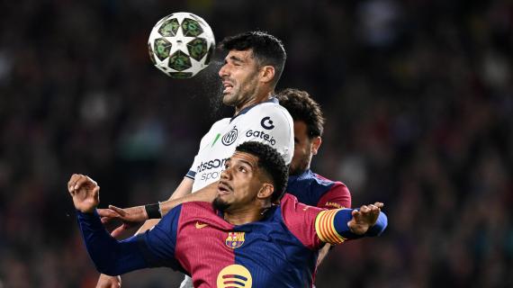 Araujo rilancia: "Questo Barcellona vincerà tante Champions. Troppi gol presi"