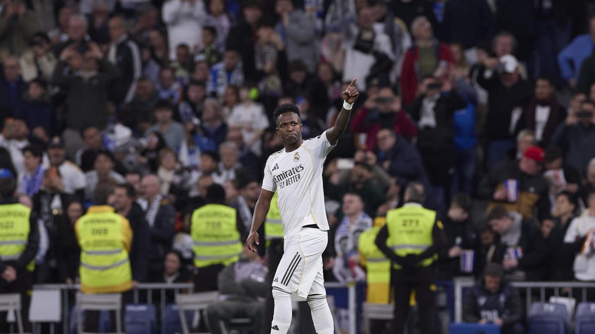 Real Madrid, Vinícius ancora insultato: cori choc a Pamplona, LaLiga apre un’indagine