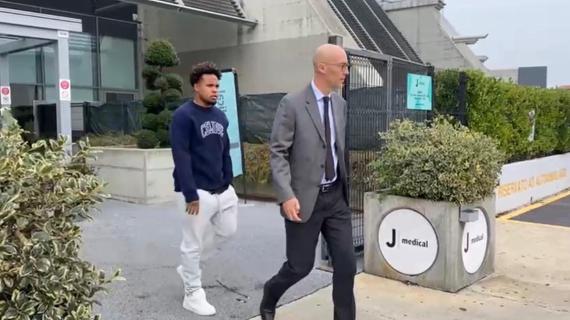 Juventus, McKennie al J Medical per i controlli strumentali. Visite anche per altri tre