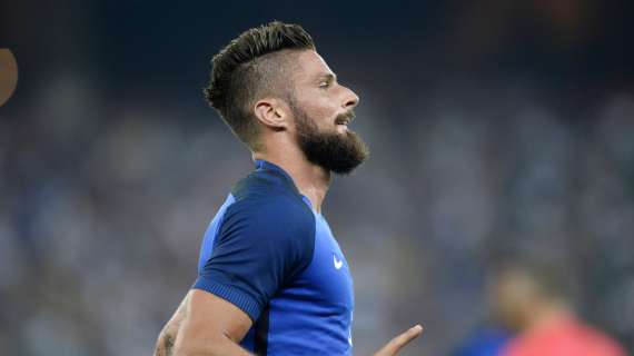 Milan, contatti continui con Giroud: offerto un biennale all'attaccante francese