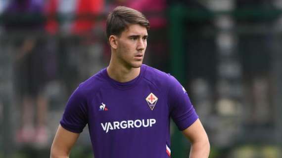 Fiorentina, Vlahovic: "Orgoglioso di vestire questa maglia"