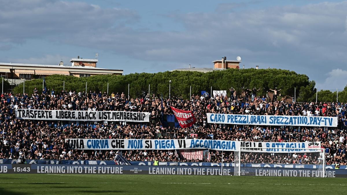 Caos prima di Pisa-Verona: scontri tra tifosi, necessario l'intervento della polizia