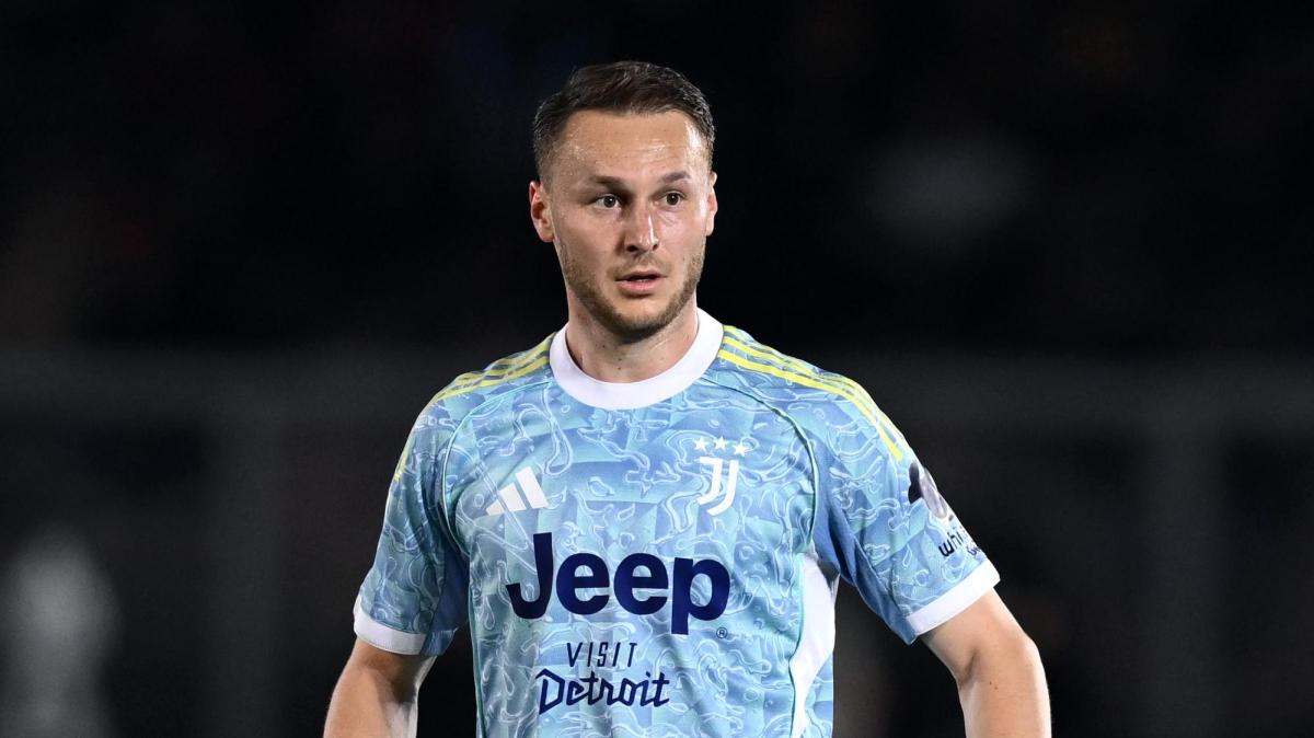 Immagine news primo piano TUTTO mercato WEB: notizie di calcio e calciomercato