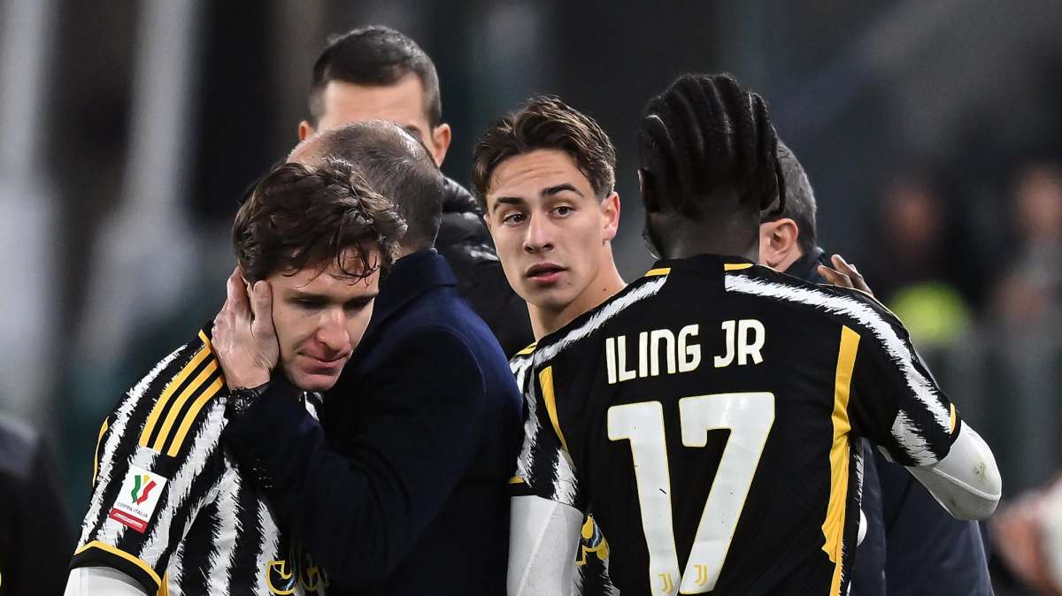 Juve, a Lecce per il sorpasso. Senza Rabiot e Chiesa con un solo inseguimento in testa