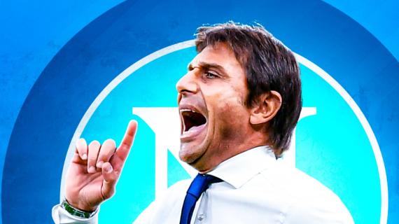 Napoli, Conte presenta lo staff a Dimaro: "E voglio citare il ds Manna, è il più sotto stress"