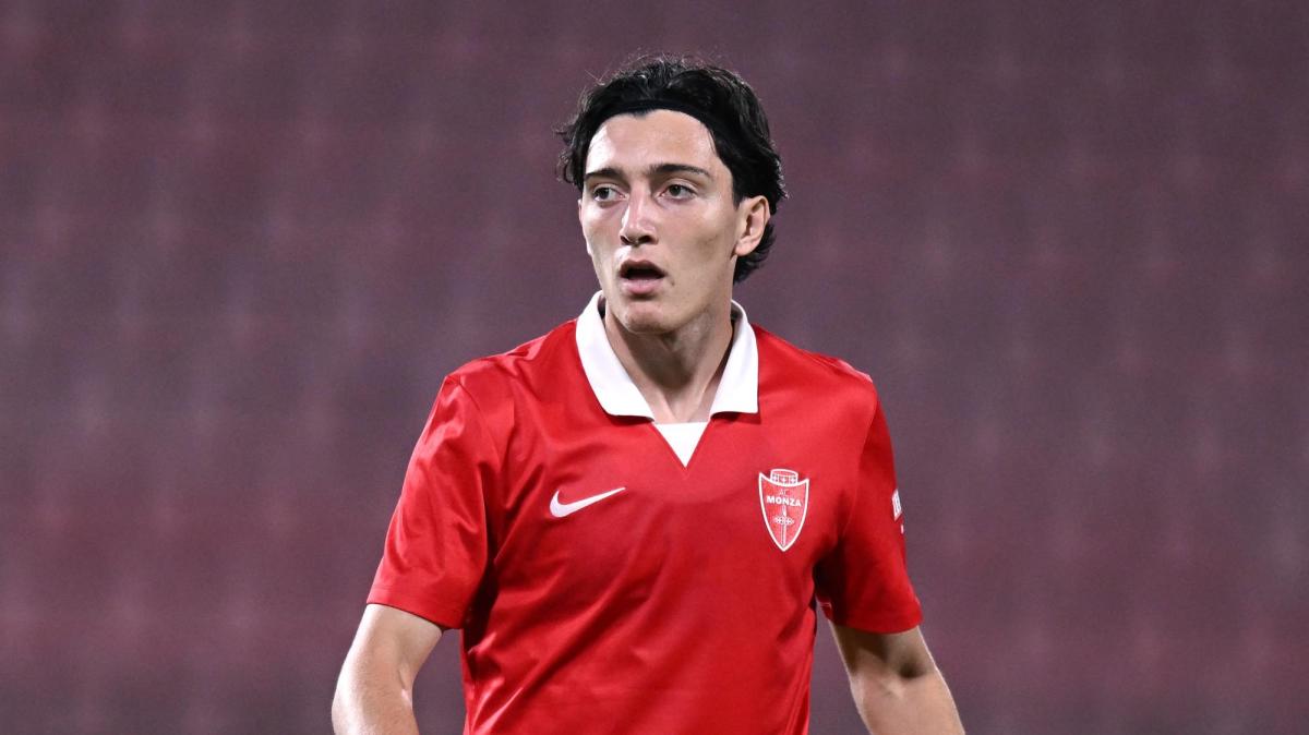 Monza, Mout debutta a 19 anni: "Juric e Pessina mi aiutano tanto. Inter? Fa impressione"
