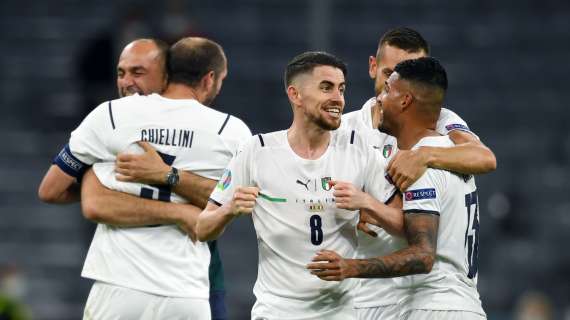 TOP NEWS Ore 24 - Italia in semifinale ma Spinazzola va ko. Roma, parla Mourinho