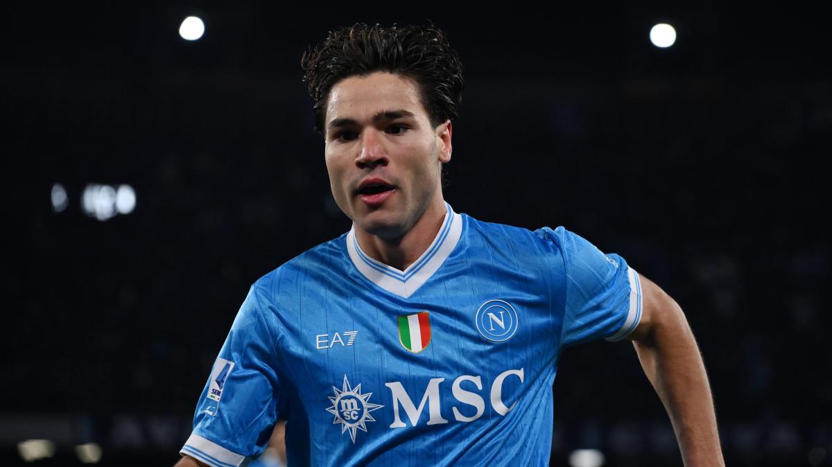 Gol Vergara-Gutierrez, Cronache di Napoli: "Gli azzurri staccano Roma e Juve"