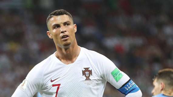 CR7, nonostante il gol col Portogallo arriva la bocciatura di O Jogo: "Non si nota per 45'"