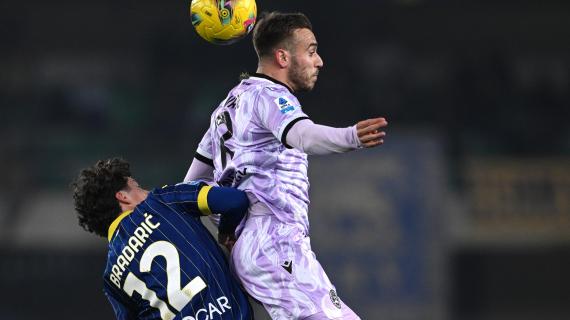 L'Hellas Verona resiste anche in 10 e stoppa l'Udinese: al Bentegodi finisce 0-0