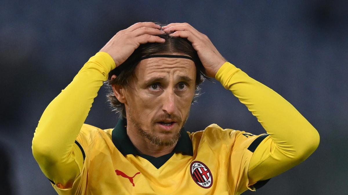 Allegri eliminato, la prima pagina del Corriere della Sera: "Il Milan saluta la Coppa Italia"