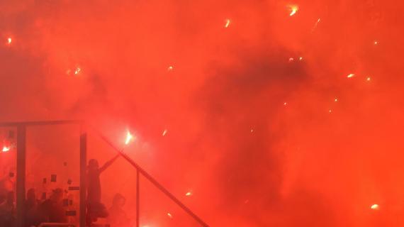VIDEO - Genk-Fiorentina, clima teso in città: scontri fra tifosi prima della gara