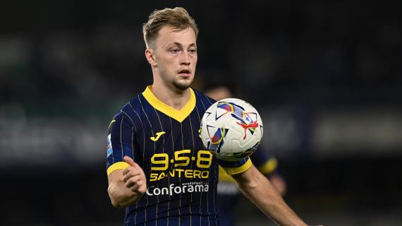 Che pasticcio di Zalewski! Tengstedt ne approfitta e sblocca Hellas Verona-Roma