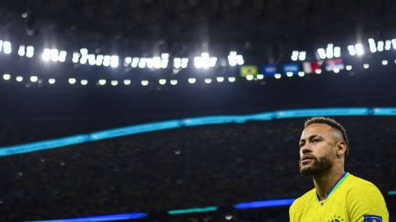 Brasile, Neymar tocca quota 77 e raggiunge Pelé. Tuttosport: "Record amaro"