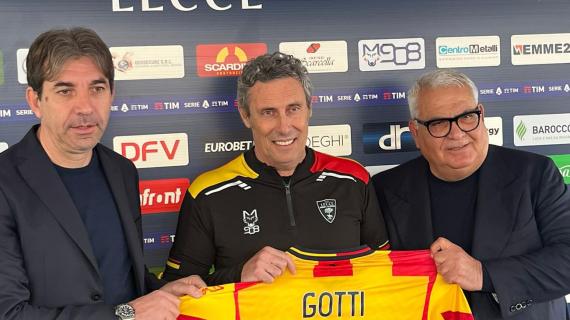 Gotti si presenta a Lecce e chiede 30 secondi per D'Aversa: "Persona col cervello che funziona"