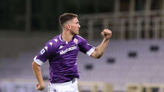 Vlahovic segna ancora e la Fiorentina ritrova la vittoria: 1-0 al Cagliari