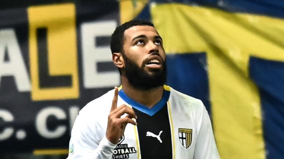 Parma, offerta dal Pafos per Charpentier: accordo fra i club, non con il giocatore