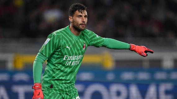 Sportiello torna tra i convocati del Milan. Il portiere si era infortunato in tournée estiva negli Stati Uniti