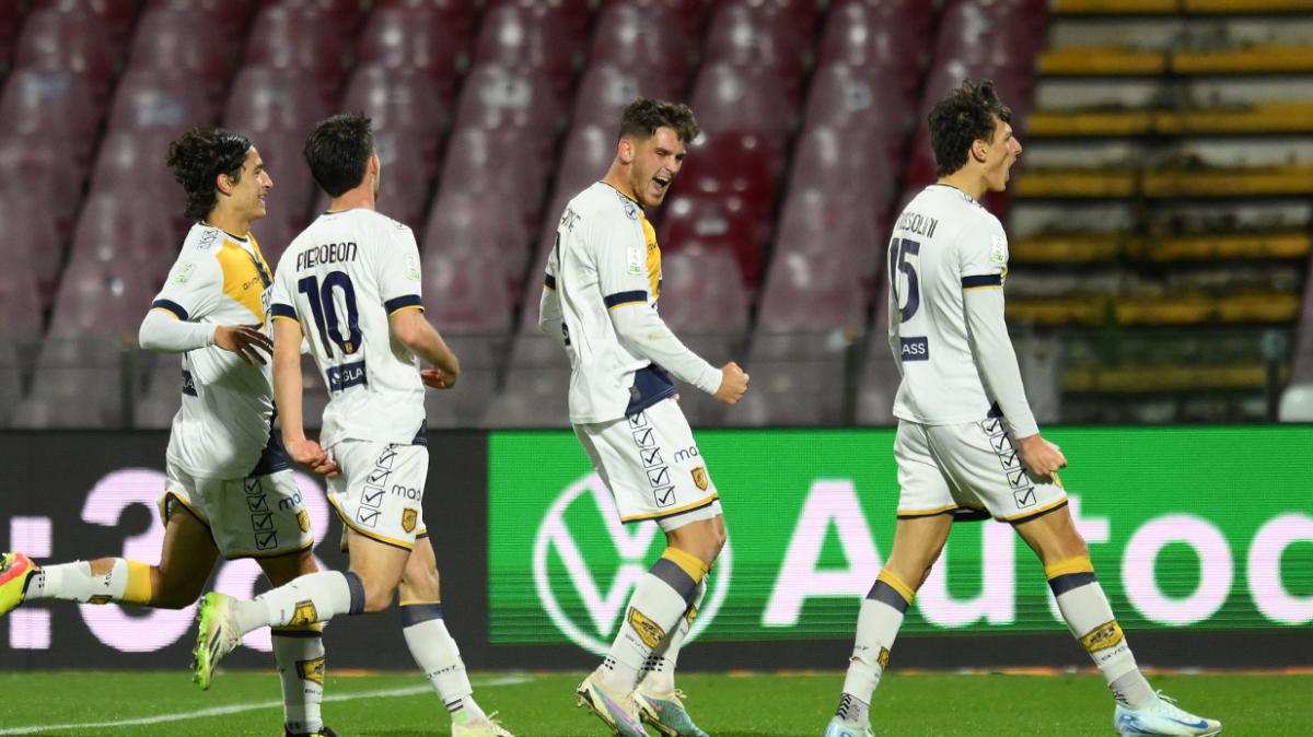 Immagine news Serie B n.1