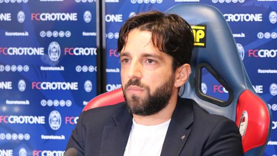 Ds Crotone: "Costruito un  grande gruppo. Serve pazienza ma le soddisfazioni ma arriveranno"