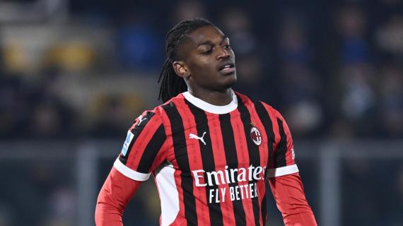 Sorpasso Milan in un lampo a Como: inventa Abraham, gol con scavetto di Leao