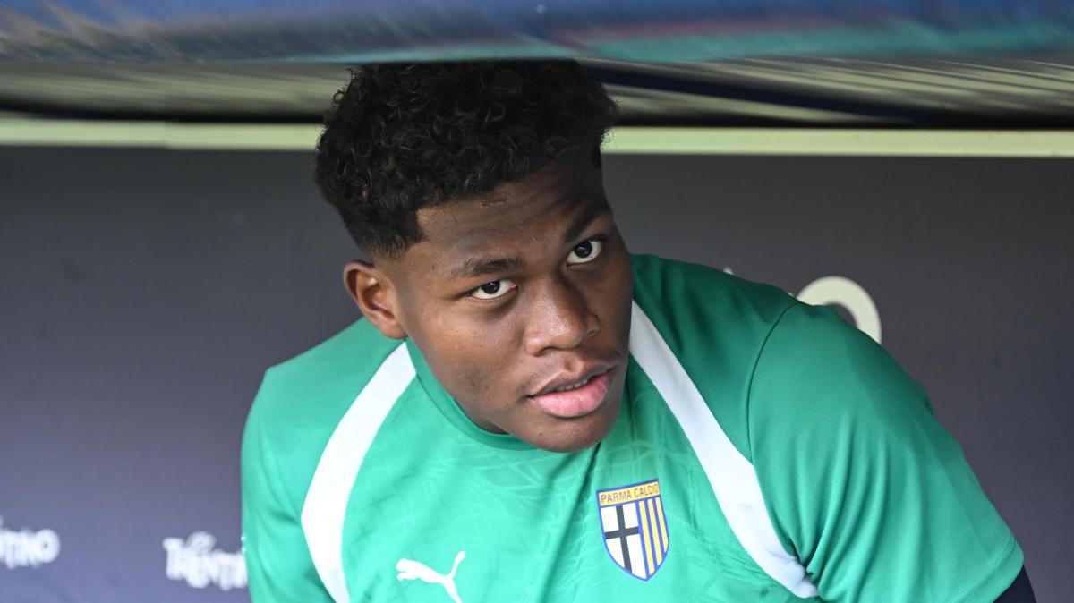 Juventus, dopo Kolo Muani e Alajbegovic parte una nuova offensiva per Suzuki: le ultime