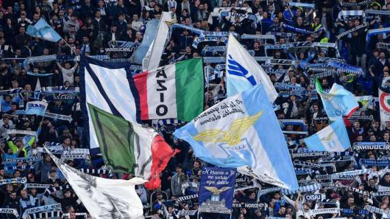 TMW - Lazio, tifosi scortati allo stadio e saluti romani