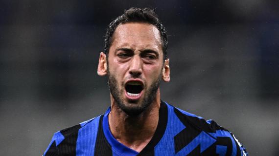 Calhanoglu mette nel mirino la Juve. E l'Inter spera: infortunio meno serio del previsto