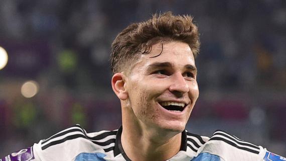Barça e Arsenal lo sognano, ma Julian Alvarez è inarrivabile: clausola folle dell'Atletico