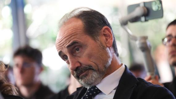 Cosenza, conferenza di Lupo annullata via Whatsapp. Il ds rimane da solo al 'Marulla'