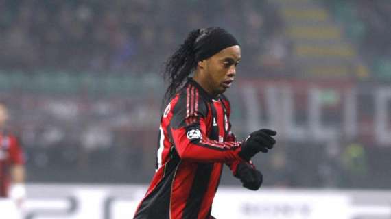 Le grandi trattative del Milan - 2008, lo sbarco di Ronaldinho e presentazione da star
