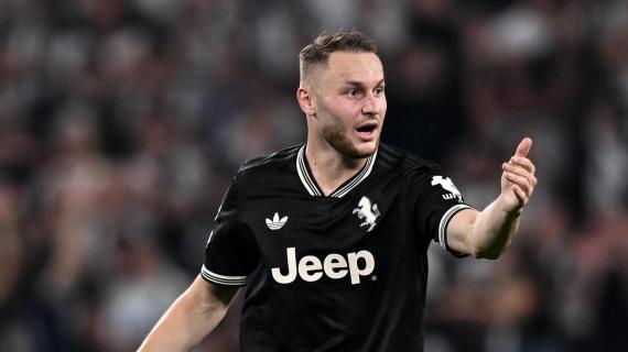 Immagine news primo piano TUTTO mercato WEB: notizie di calcio e calciomercato