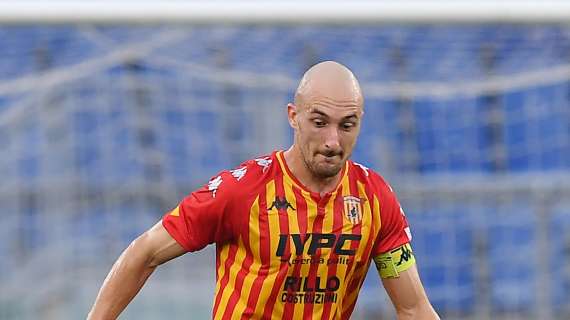 Il Benevento riapre la sfida del "Ferraris": Caldirola firma il 2-1 contro la Samp