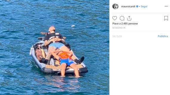 L'Inter parte per la tournée e Icardi posta una foto mentre prende il sole