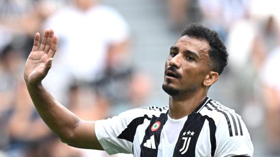 Juventus, l'ora di Danilo: oggi la prima da titolare, ma il futuro resta un rebus