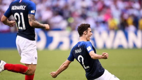 TMW - Finalmente ci siamo, Pavard stasera a Milano per firmare con l'Inter. C'è l'ok del Bayern