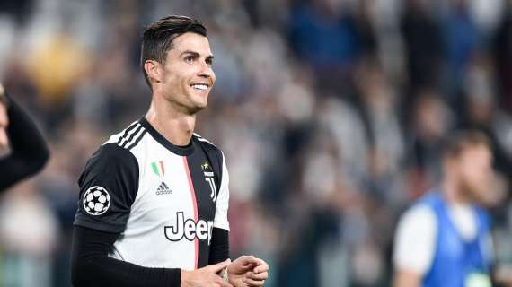Ronaldo: "Non penso al Pallone d'Oro, voglio vincere tutto con la Juve"