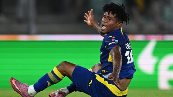 Più Hellas che Sassuolo, ma nessun gol: ancora 0-0 al 45' a Verona