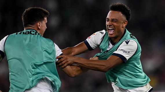 Napoli in pressing con il Bologna per Ndoye e Beukema. Ma ancora non c'è accordo