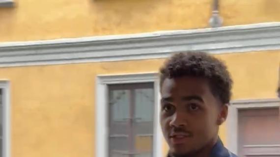 Odogu racconta l'affare col Milan: "Successo tutto in fretta. Sono giovane e voglio migliorare"