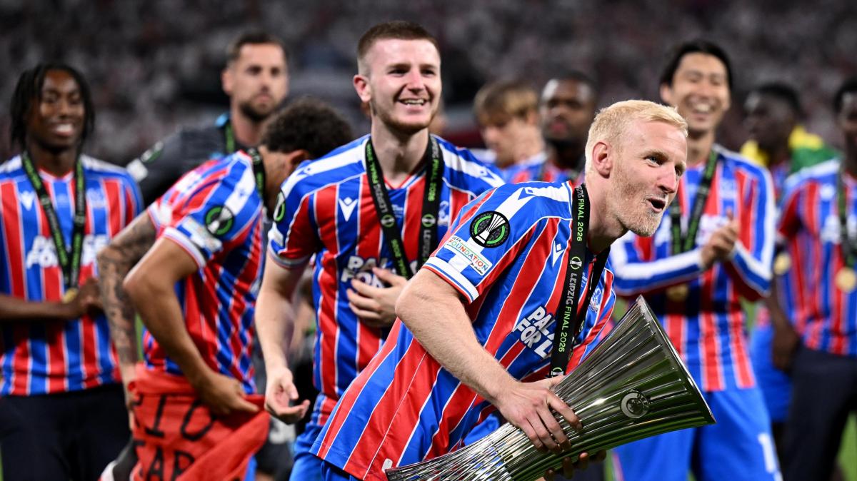 Il Crystal Palace ha scelto Sage per il dopo Glasner: il tecnico del Lens ha già detto sì