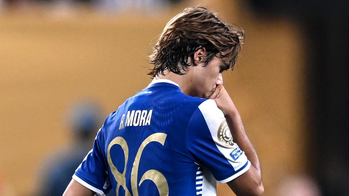 Roma, braccio di ferro col Porto per Mora. Molina si presenta: “Darò tutto per la squadra”