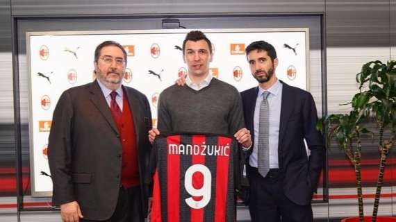 Il Milan sogna con Ibrahimovic e Mandzukic, ora il difensore centrale e un terzino 
