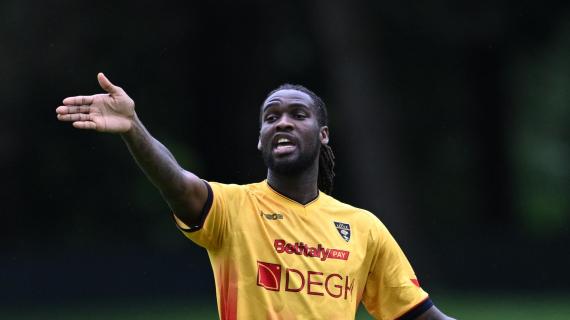 Lecce, Gaspar: "Serve una grande sfida con l'Atalanta, non c'è solo Krstovic"