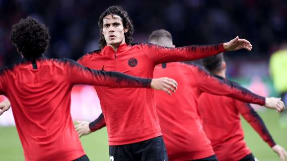 Cavani punisce la Roma: 2-2 United a inizio ripresa. Decimo gol ai giallorossi per il Matador