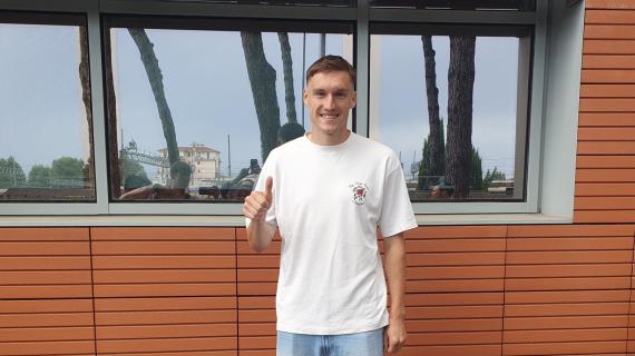 Pisa, Aebischer: "Ho trovato un gruppo sano, molto felice di essere qua"