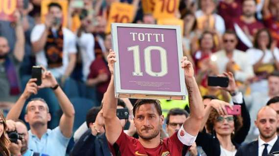 UFFICIALE: Totti lascia la Roma: "Non potevo operare in modo effettivo"