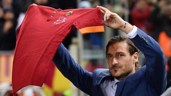 Roma, addio Totti: disastro merchandising. Addio contratti commerciali