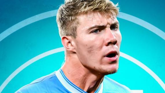 Cosa manca per Hojlund al Napoli. Mentre è a un passo il ritorno in azzurro di Elmas